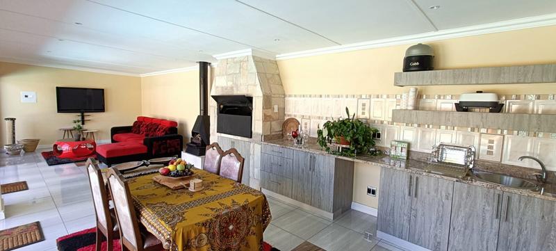 5 Bedroom Property for Sale in Queenstown Central Eastern Cape
